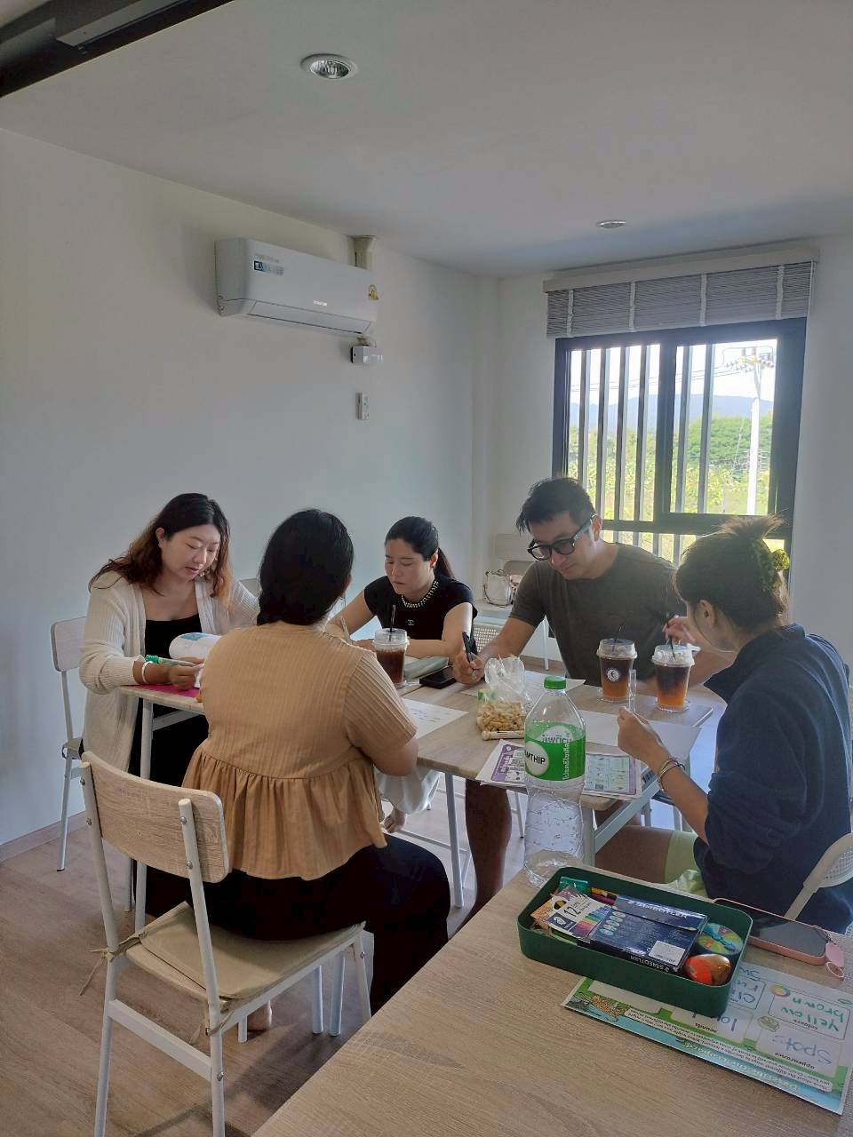 Apprentissage de l'anglais en immersion : votre projet de mobilité internationale avec Sherwood School, centre de langues à La Baule. Apprentissage de l'anglais en immersion : votre projet de mobilité internationale avec Sherwood School, centre de langues à La Baule.