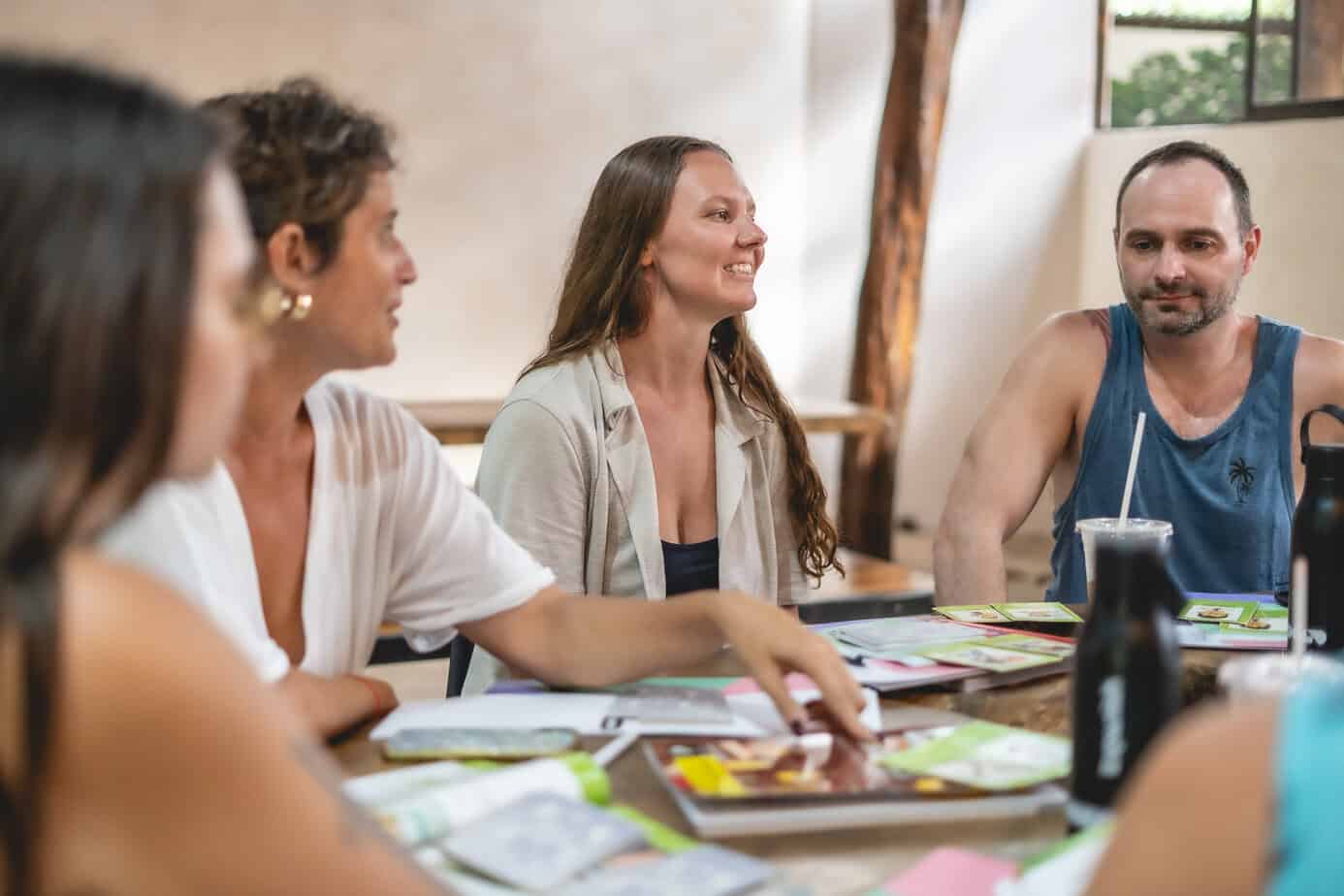 Cours d'espagnol intensifs au Costa Rica : formation de haute qualité dans notre centre partenaire Expanish avec Sherwood School.