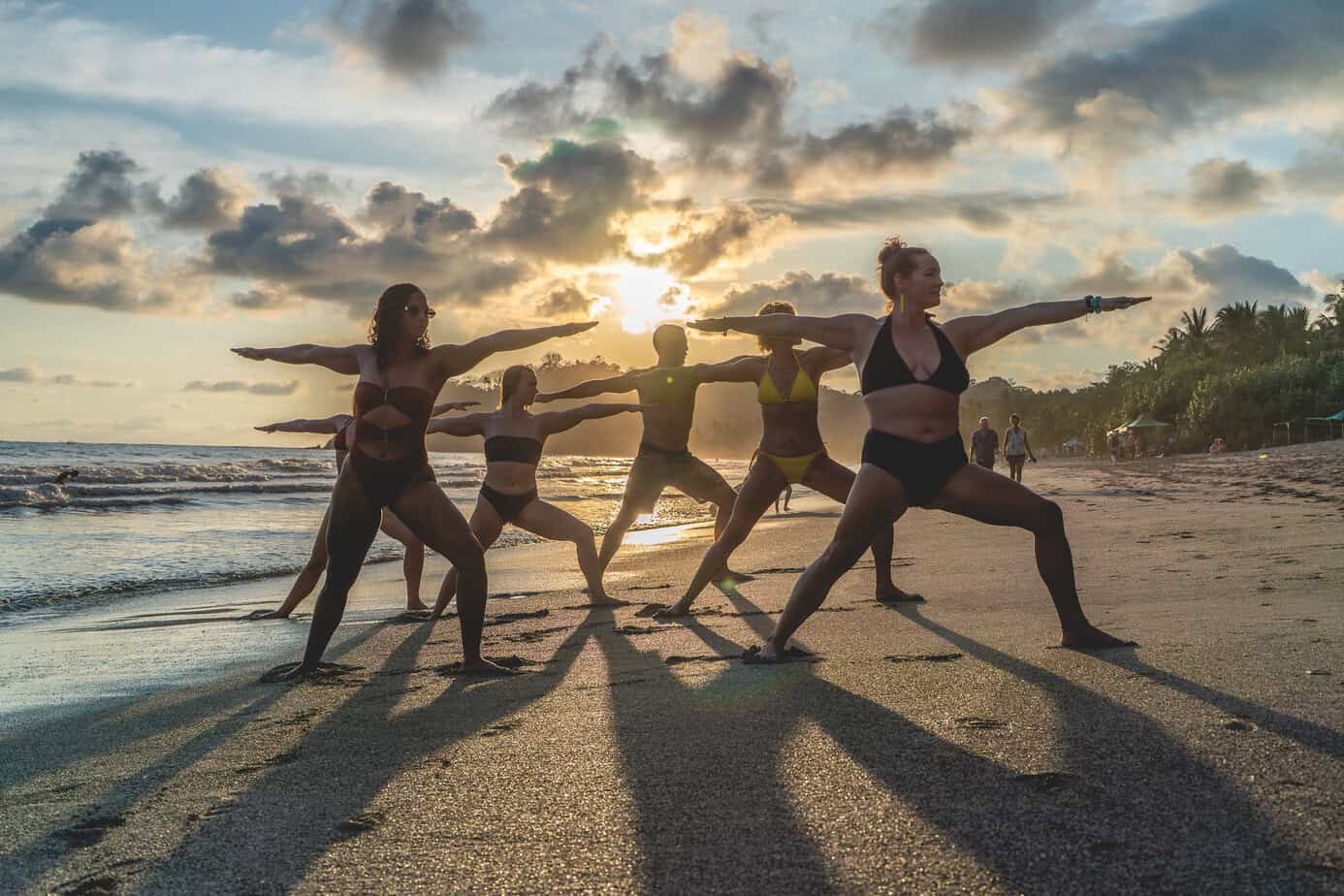 Apprendre l'espagnol et pratiquer le yoga au Costa Rica : séjour linguistique et bien-être en pleine nature avec Sherwood School.