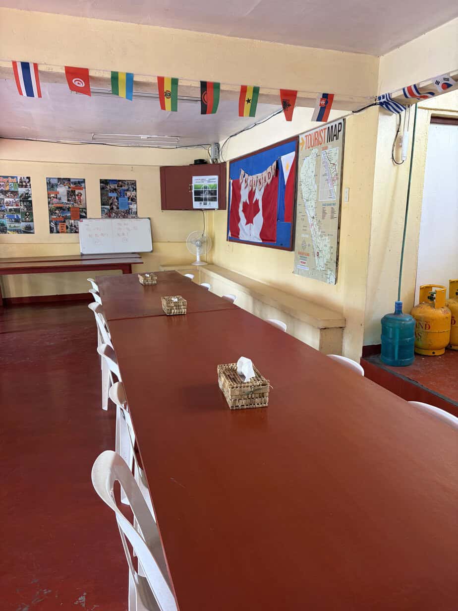 Cafeteria Ecole paradise english à Boracay Cafeteria Ecole paradise english à Boracay