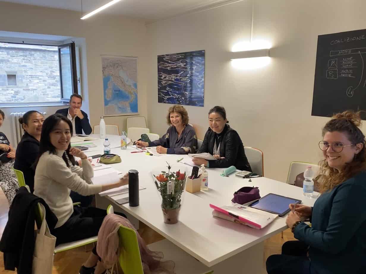 Apprendre l'italien en Italie : profitez d'un séjour linguistique à Florence éligible au CPF avec Sherwood School pour une formation immersive. Apprendre l'italien en Italie : profitez d'un séjour linguistique à Florence éligible au CPF avec Sherwood School pour une formation immersive.