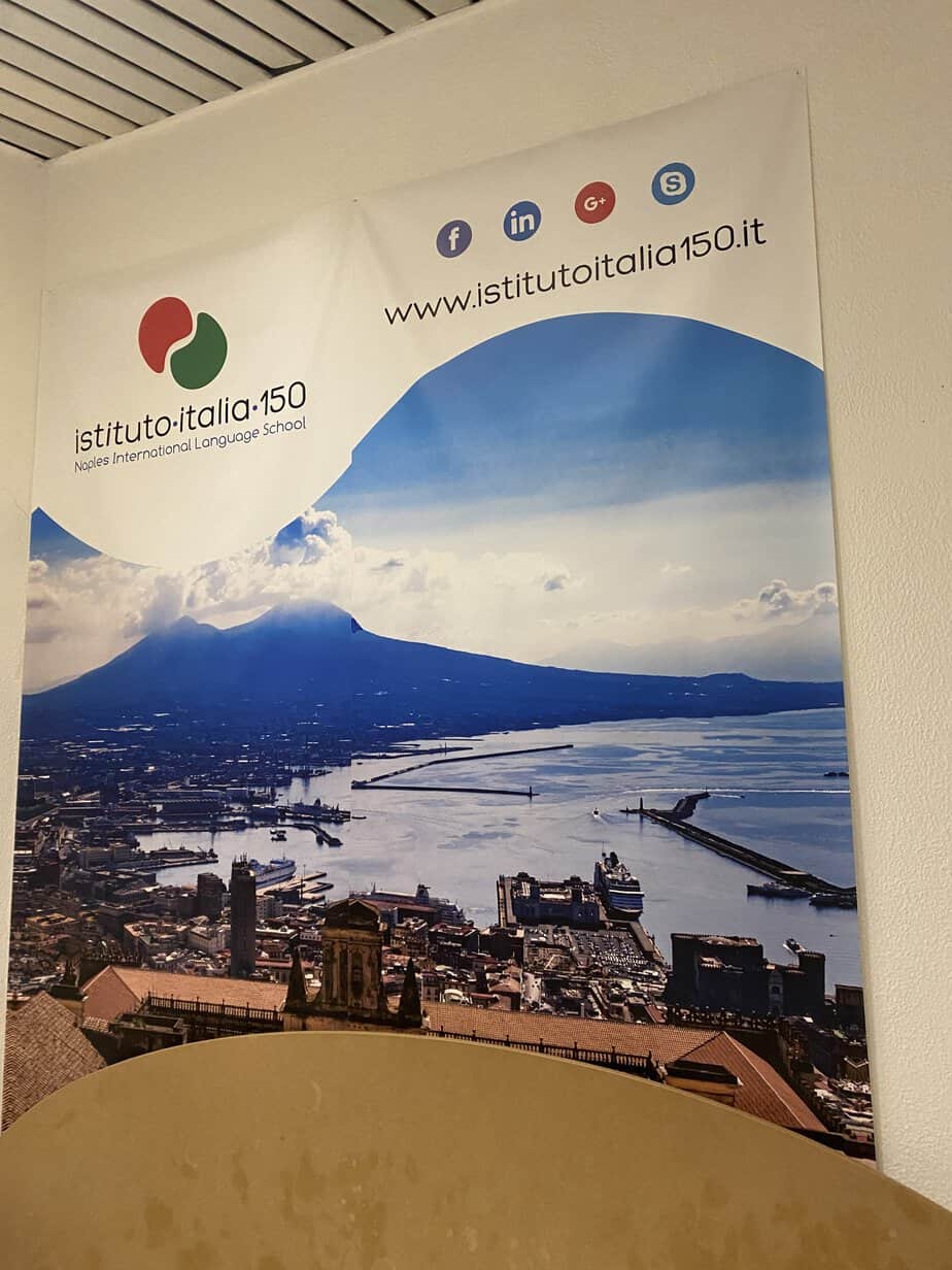 Progressez en italien à Naples avec Sherwood School : séjour linguistique en Italie et formation certifiée éligible au CPF. Progressez en italien à Naples avec Sherwood School : séjour linguistique en Italie et formation certifiée éligible au CPF.