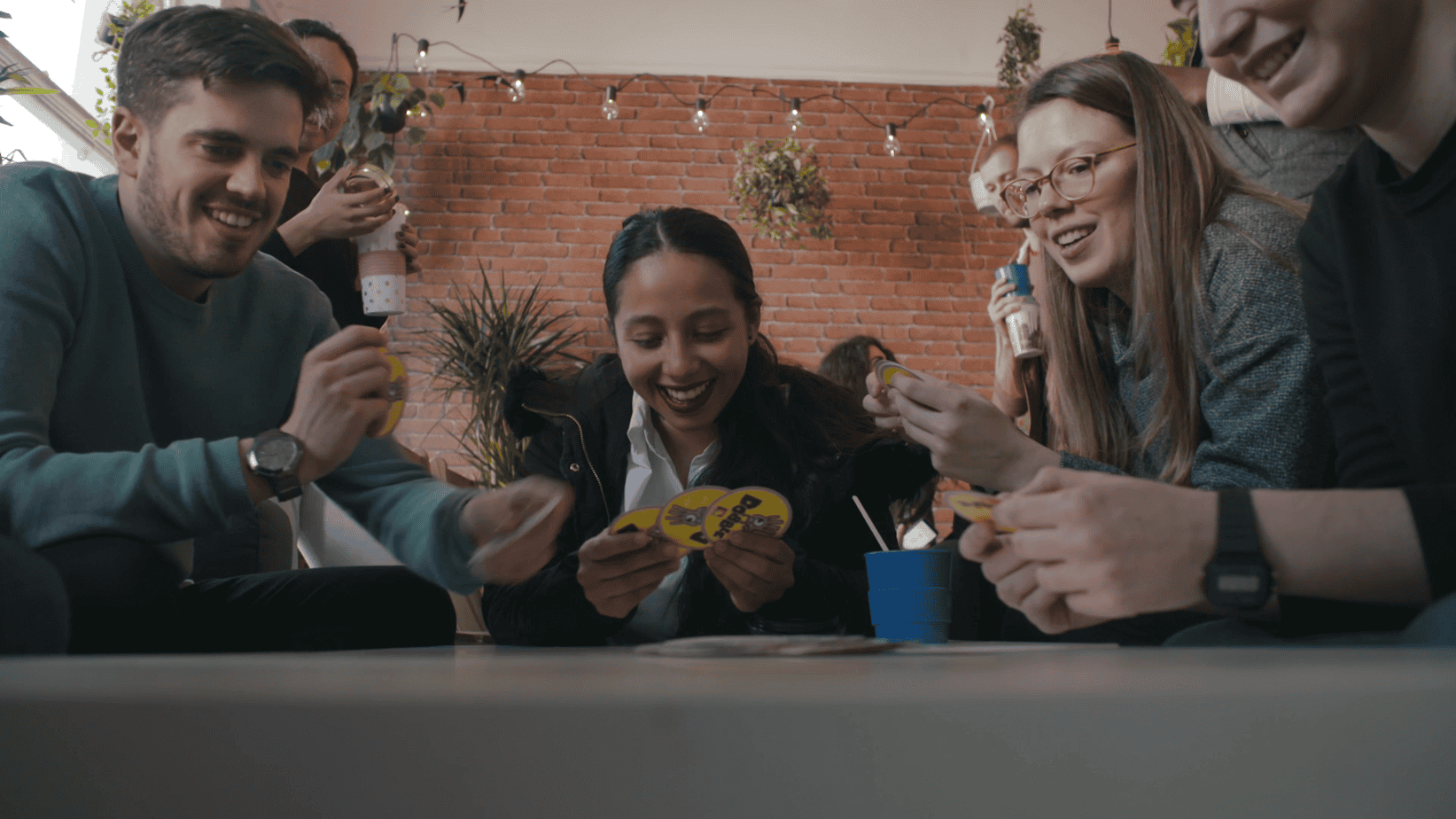 Activités sociales et jeux en anglais à Dublin : immersion ludique chez Everest Language School avec Sherwood School, séjour certifié CPF.