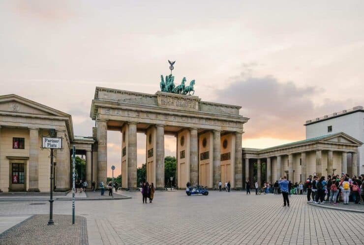 Apprenez l'allemand en immersion à Berlin lors d'un séjour linguistique captivant avec Sherwood School, la formule idéale pour progresser au cœur de la capitale (CPF).